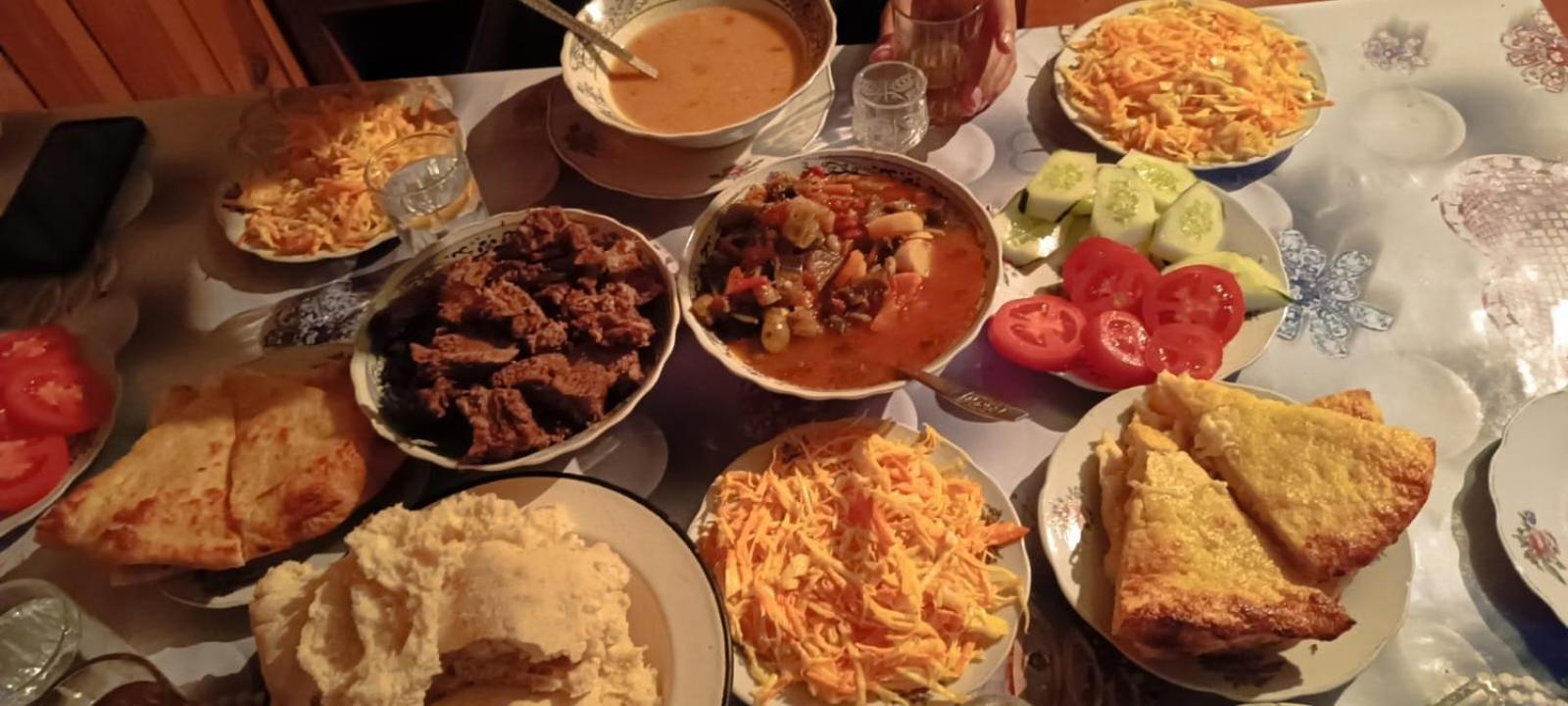 Mukhran&Nargiza Guesthouse Adishi ภายนอก รูปภาพ